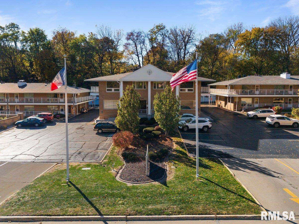 1104 Kimberly Road - Photo 1