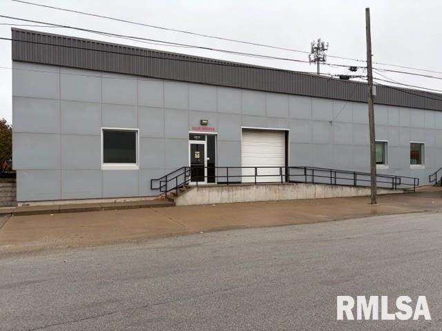 3800 River Drive - Photo 1