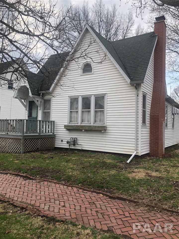312 Chestnut Street - Photo 1