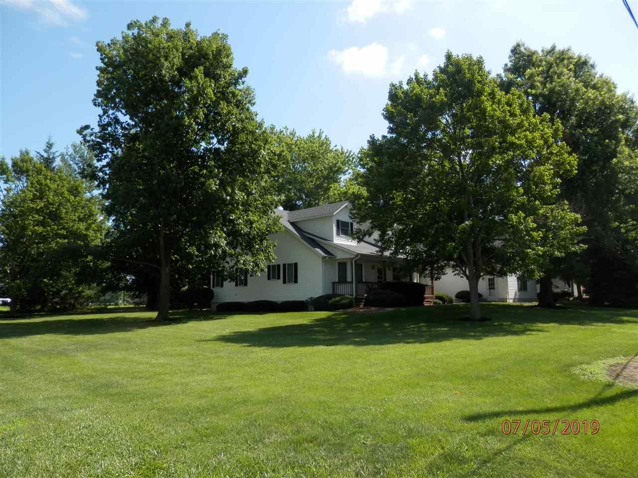 105 Pleasant Avenue - Photo 1
