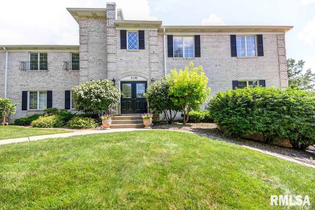 3120 Huntington Woods Drive - Photo 1