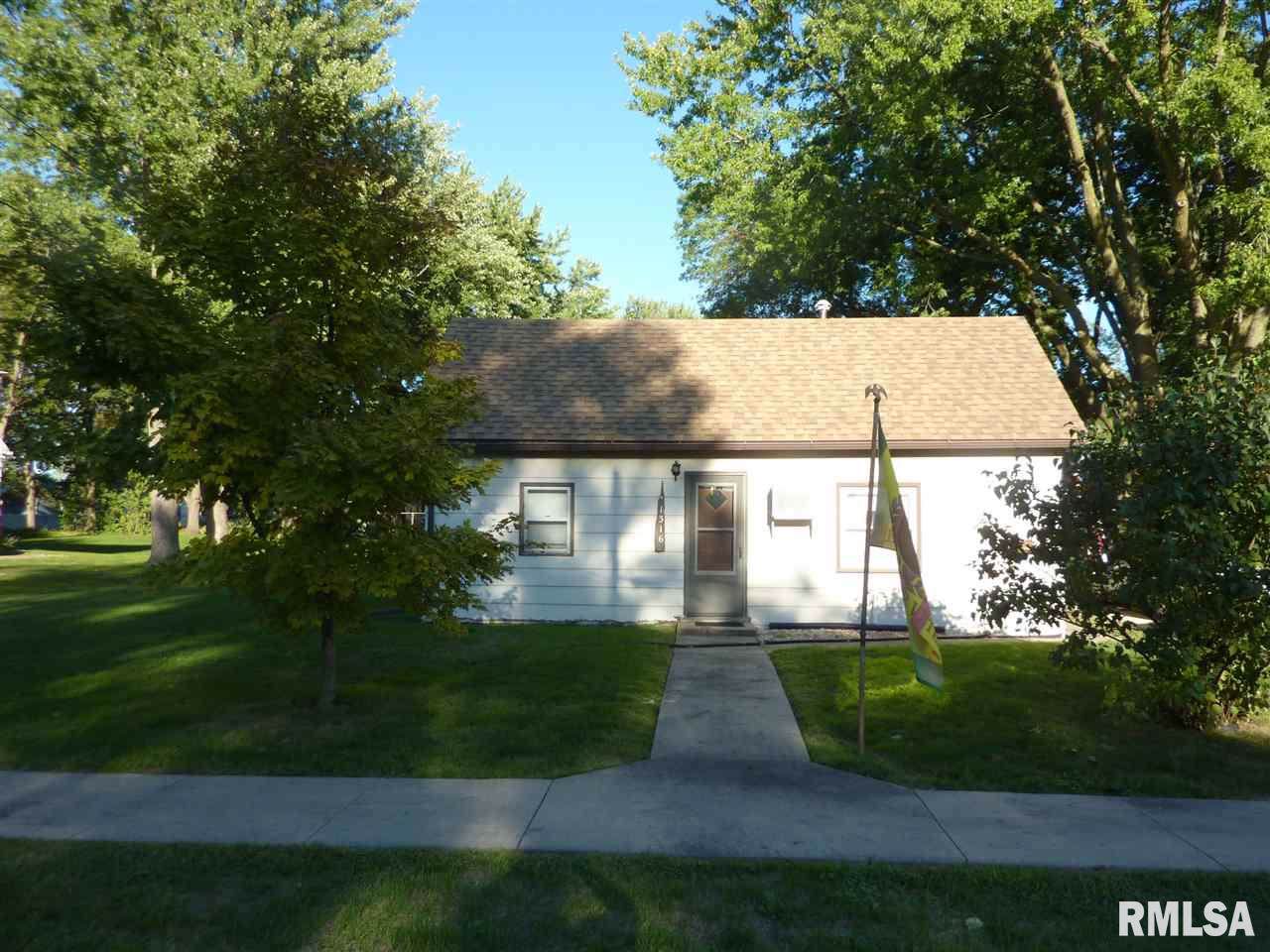 1316 6TH Avenue - Photo 1