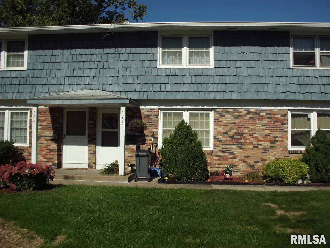 2505 Hawthorne Drive - Photo 1