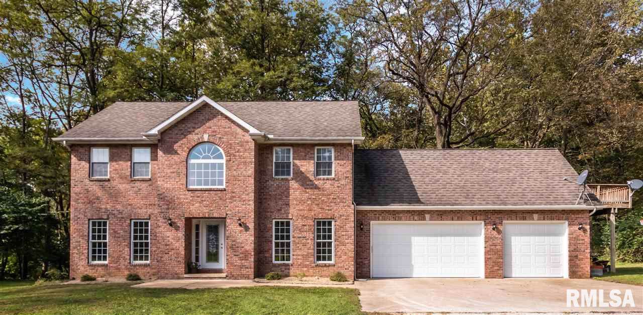 805 Schmitt Lane - Photo 1