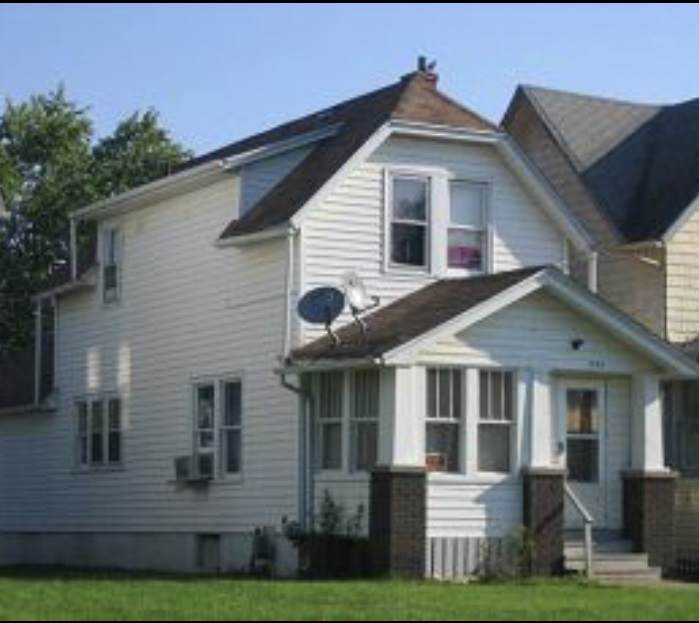 544 7TH - Photo 1
