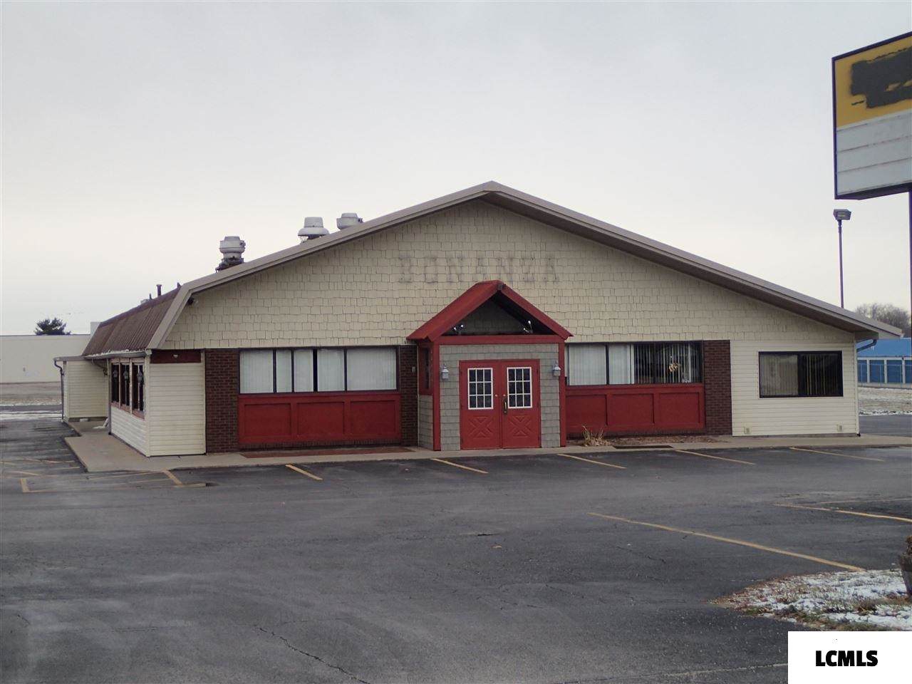 1121 Hickox Drive - Photo 1