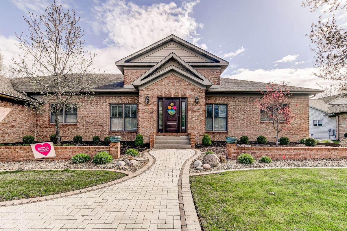 5112 Eagle Ridge Street - Photo 1