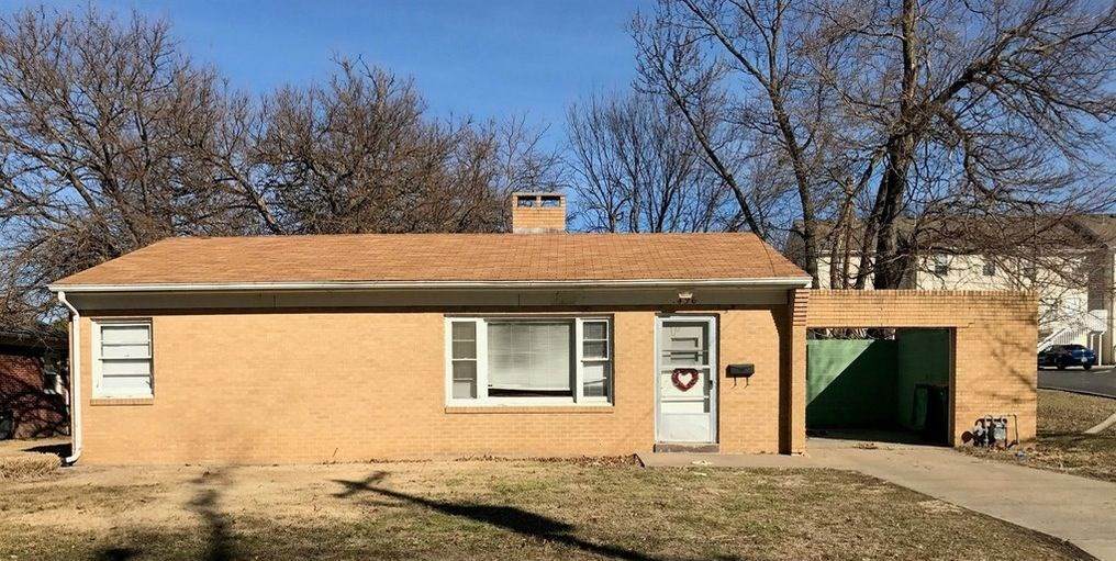436 Chandler Street - Photo 1