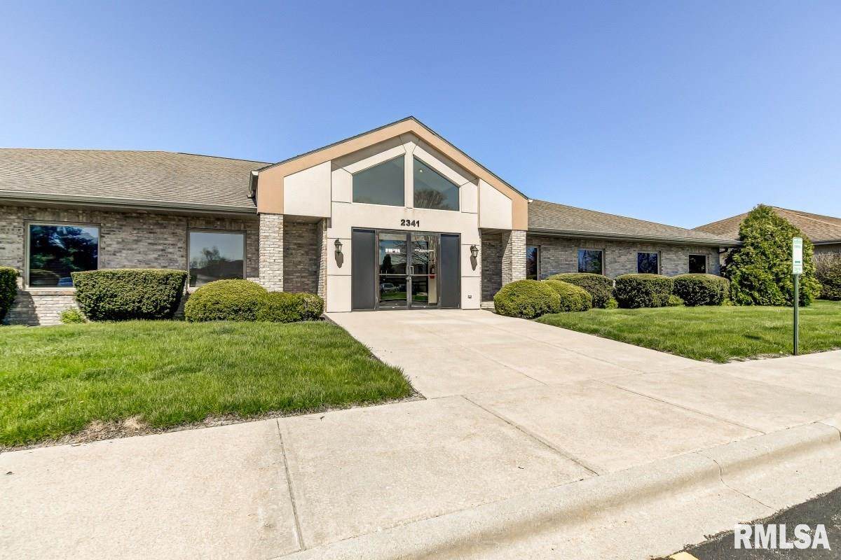 2341 White Oaks Drive - Photo 1