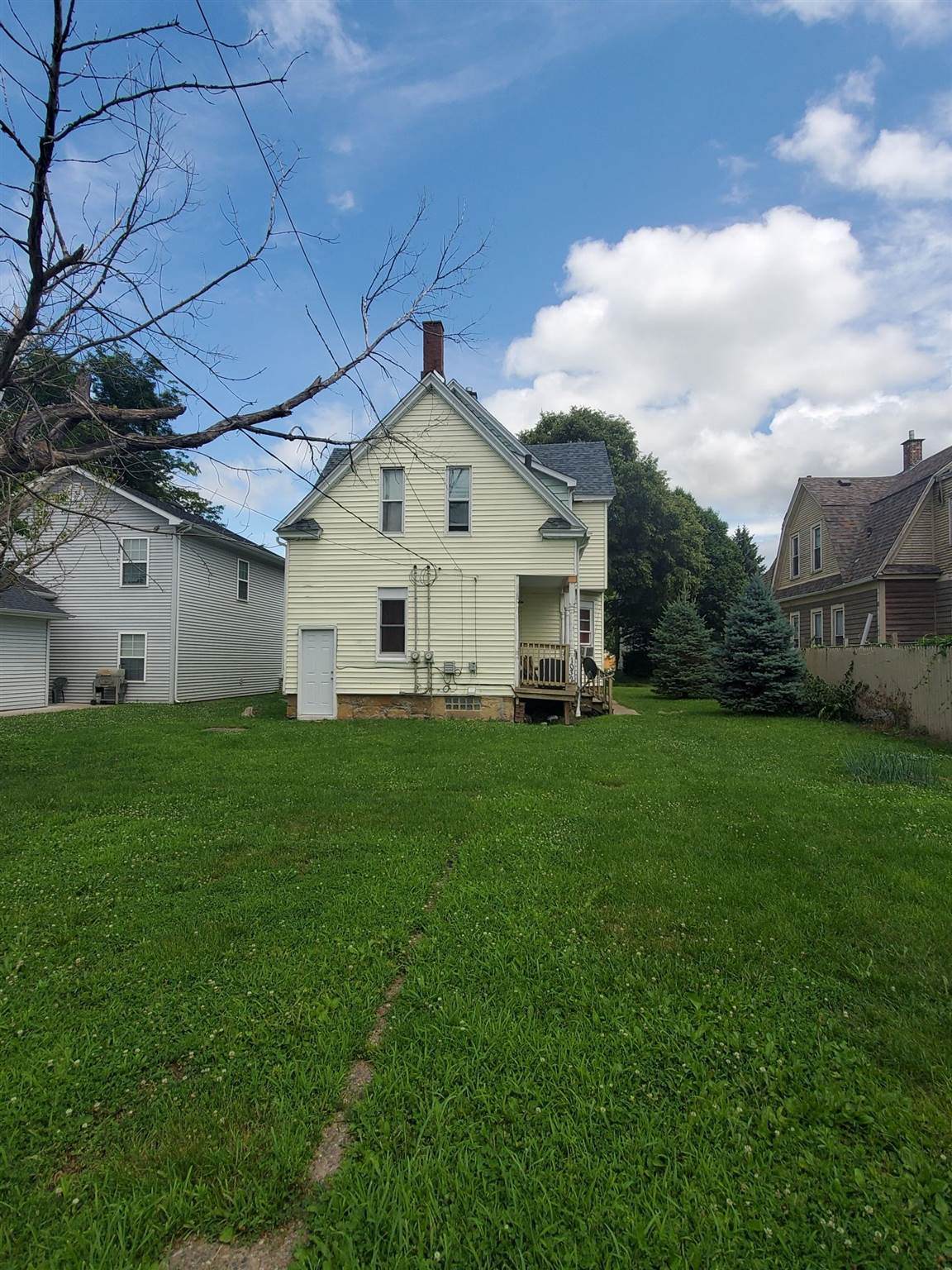 1032 16TH Street - Photo 1