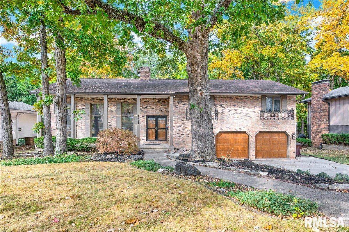 3413 Capitol Drive - Photo 1