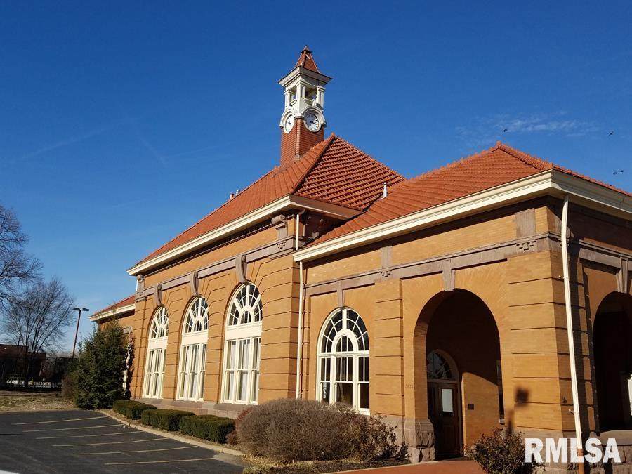 3031 5TH Avenue - Photo 1