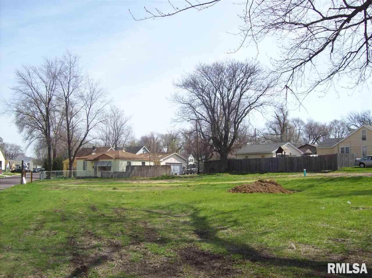 209/211 Koch - Photo 1