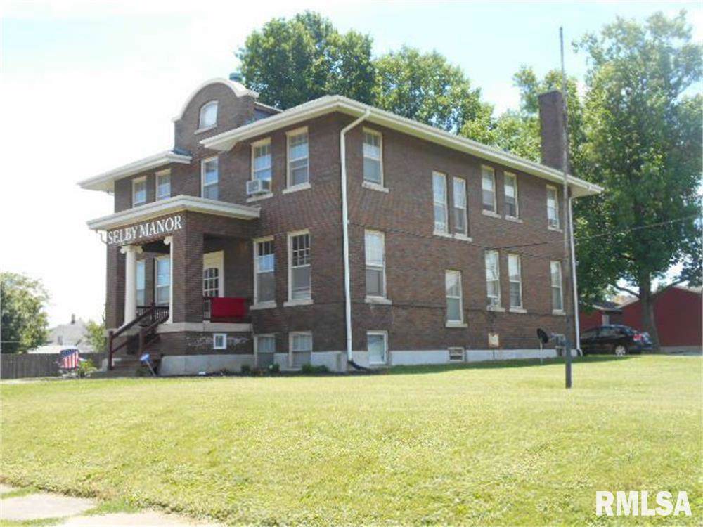 1535 Pleasant Street - Photo 1