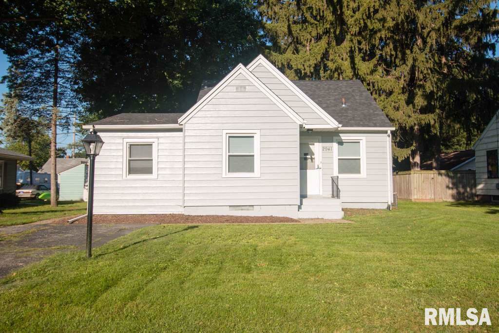 2941 8TH Street - Photo 1