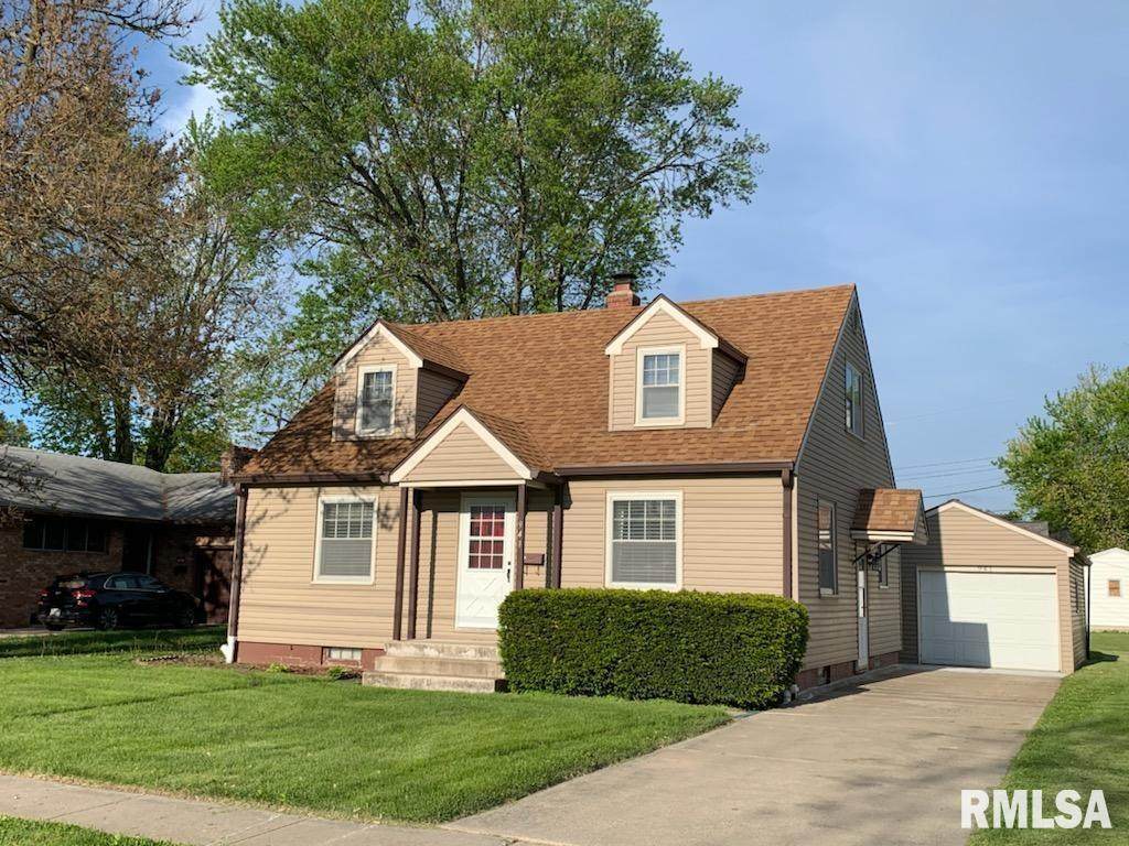 941 Farnham Street - Photo 1