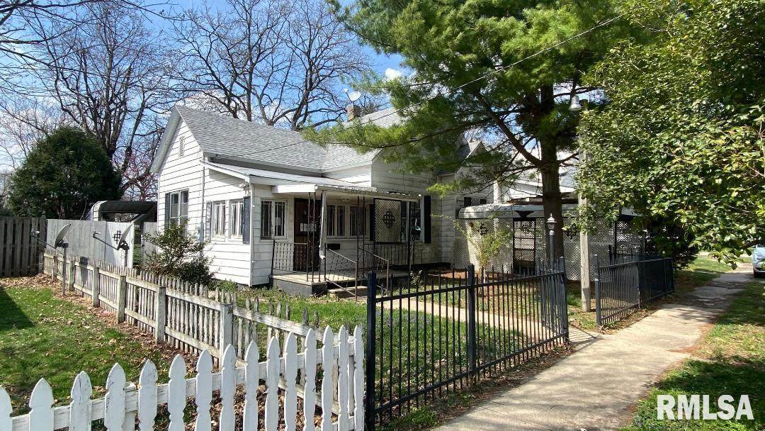 967 Noble Street - Photo 1