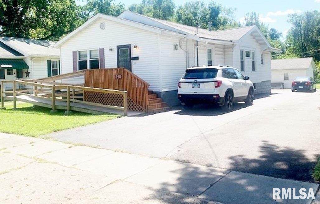 318 Adams Street - Photo 1
