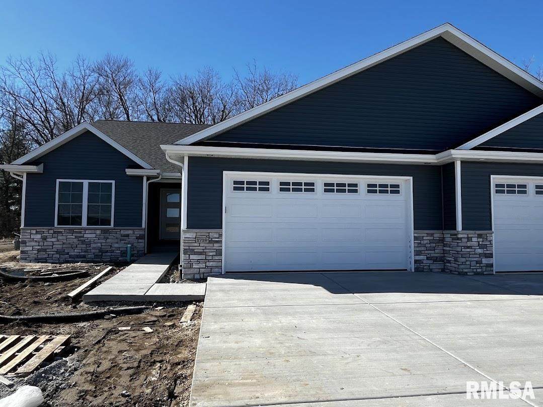 1717 Ambleside Drive - Photo 1