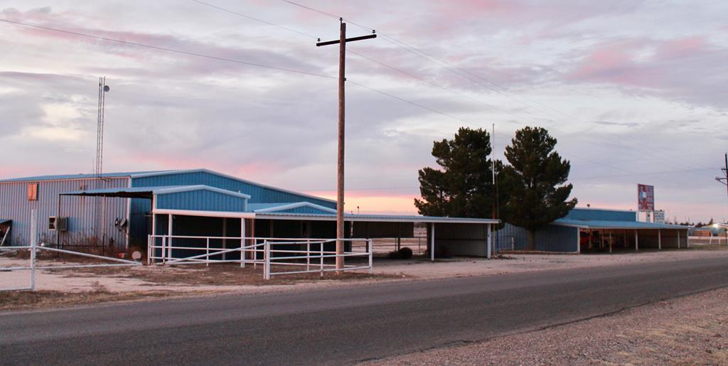 106 County Rd 307 - Photo 1