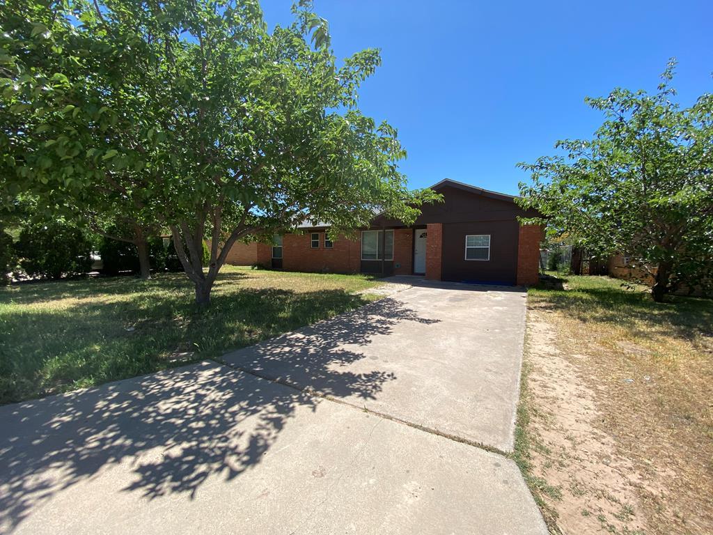 1616 Magnolia - Photo 1