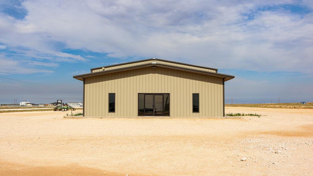 601 Hwy 385N - Photo 1