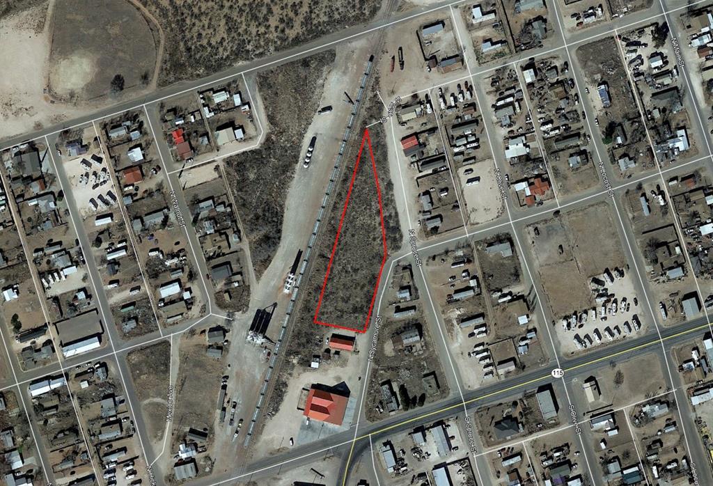 201 Spruce Ave - Photo 1