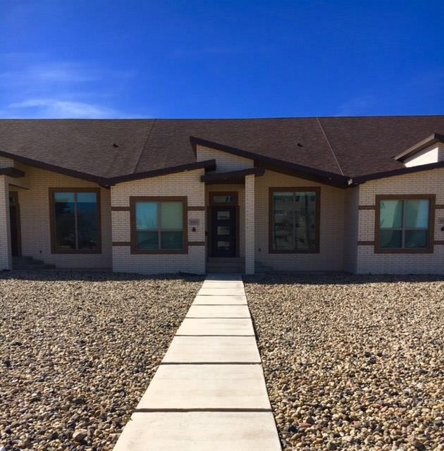 1610 Bell St - Photo 1