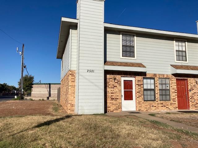 2501 Sunburst Dr - Photo 1