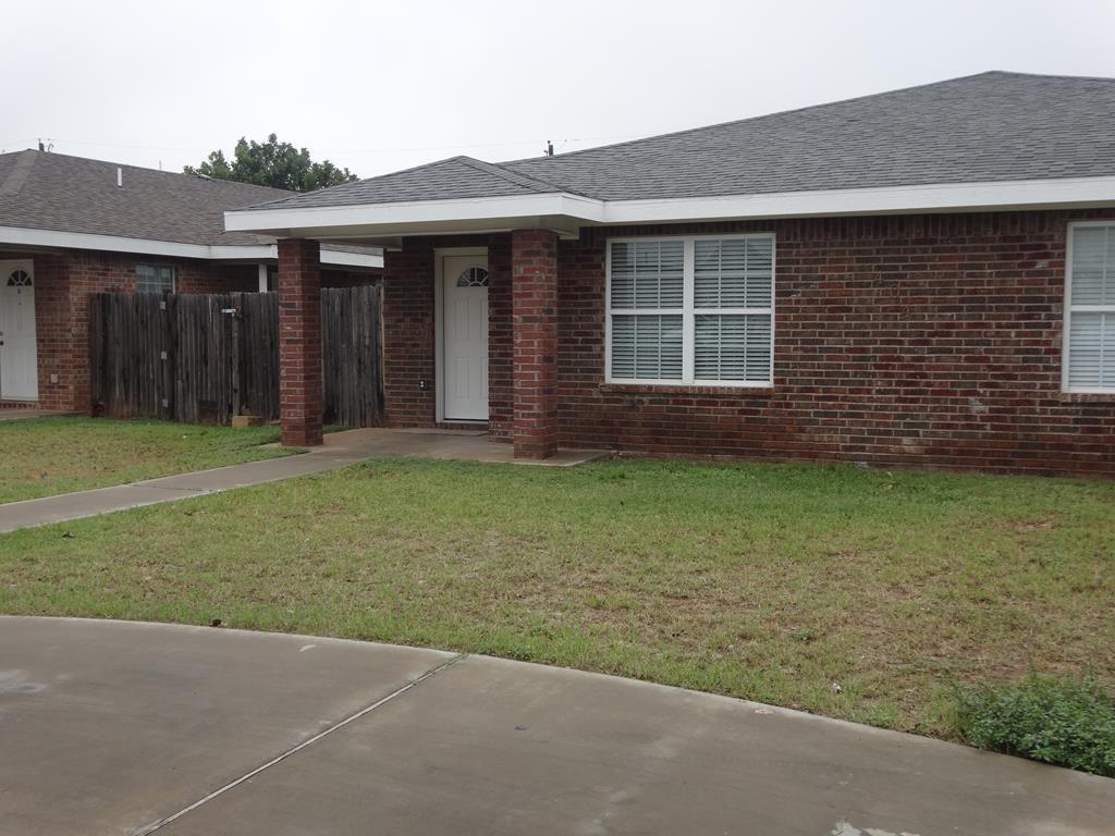404 Pine - Photo 1
