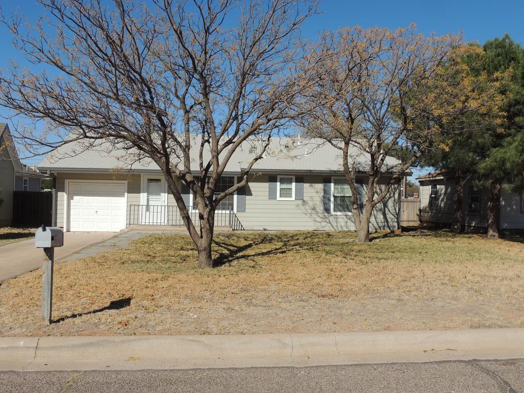 402 Shandon Ave - Photo 1
