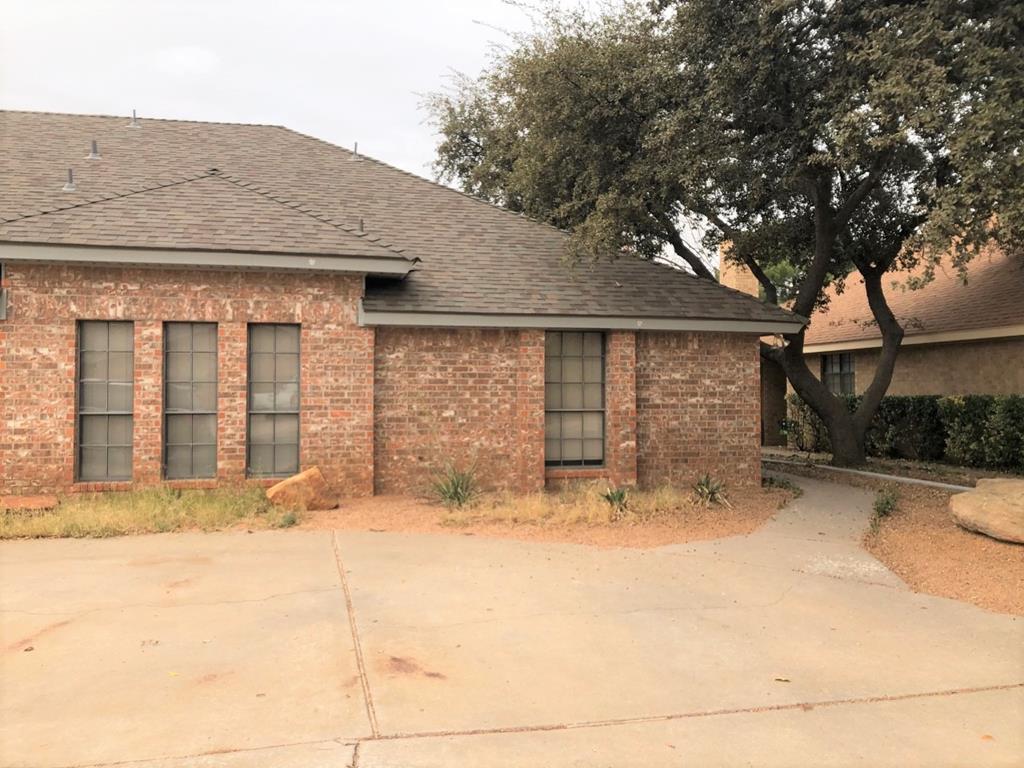 4704 Dentcrest Dr - Photo 1