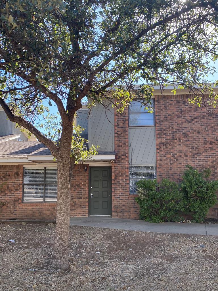 4405 Crockett Ave - Photo 1
