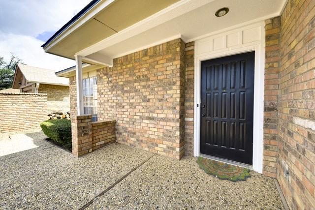 3105 Golf Course Rd - Photo 1