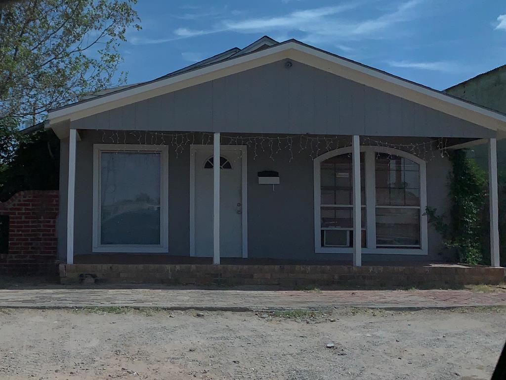 1007 C Big Spring St - Photo 1