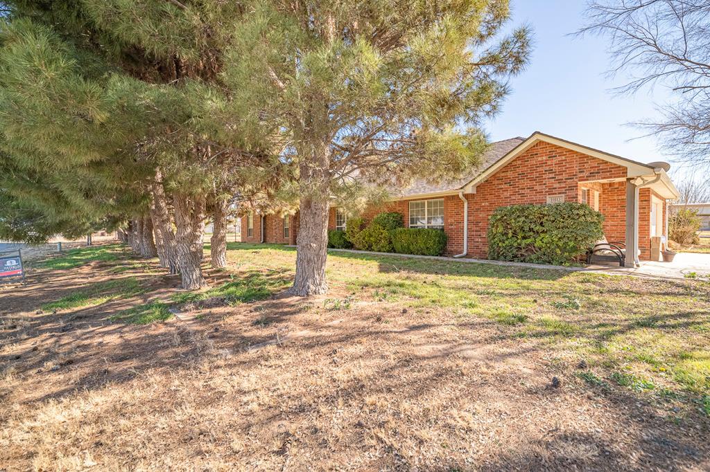 10113 County Rd 150 - Photo 1