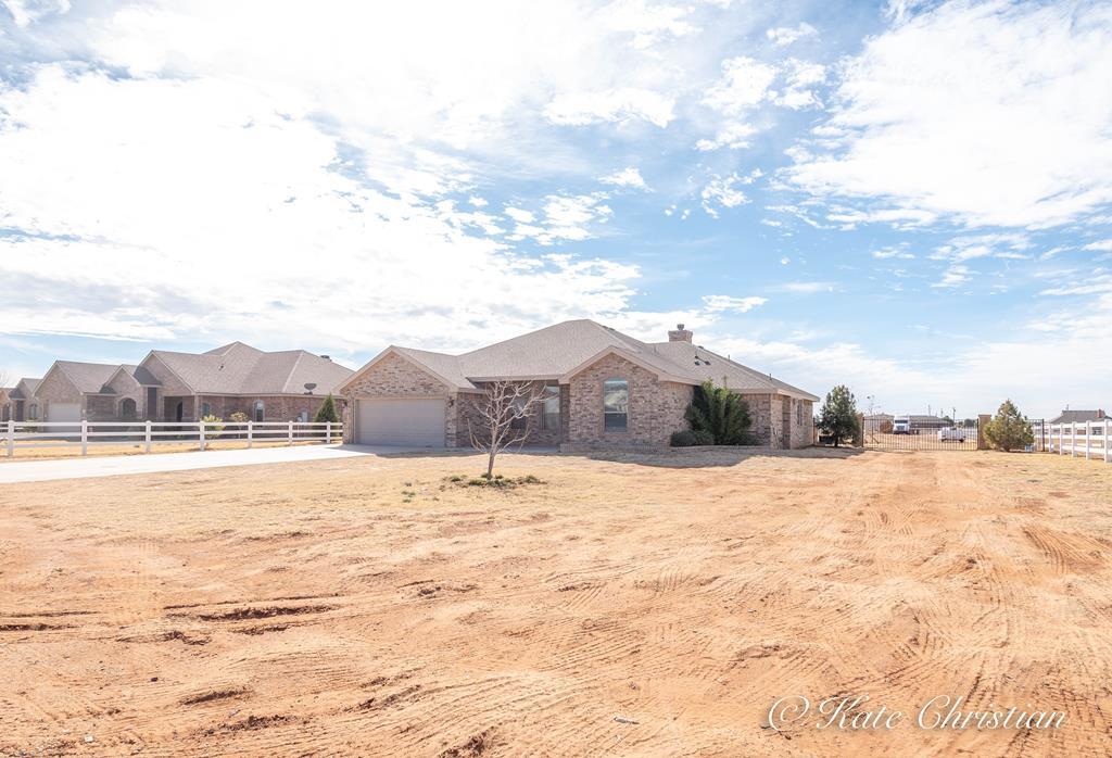1214 County Rd 1118 - Photo 1