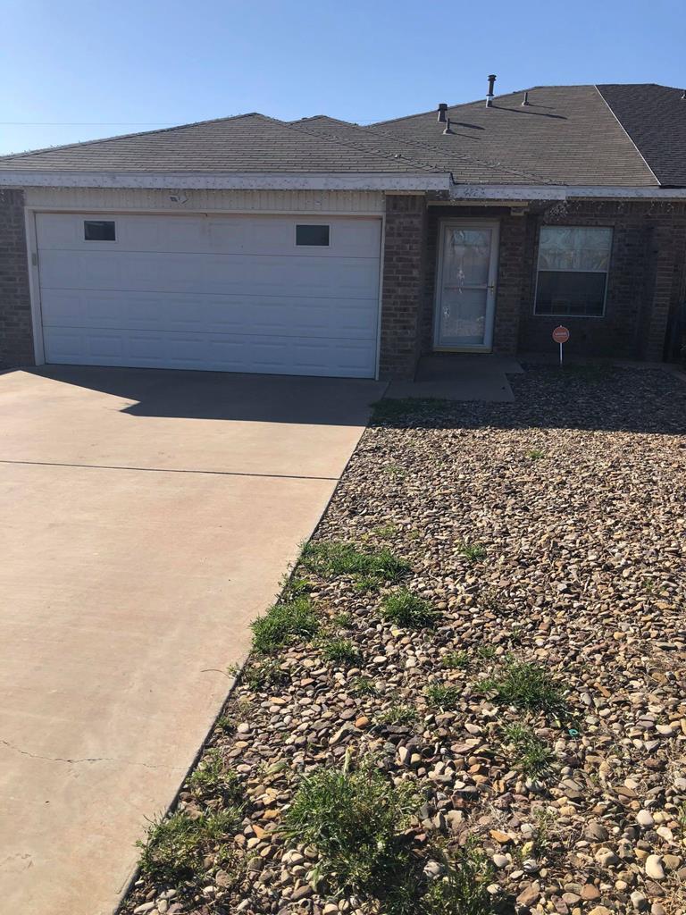 4523 Crockett Ave - Photo 1