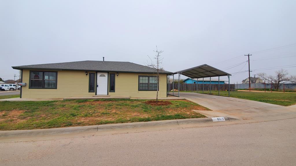 611 Florida Ave - Photo 1
