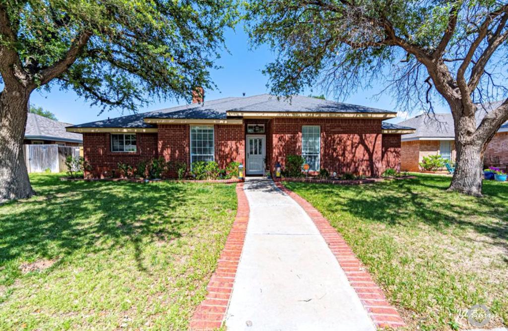 4700 Bishops Castle Dr - Photo 1