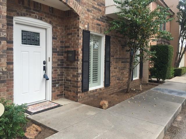 2212 Western Dr - Photo 1