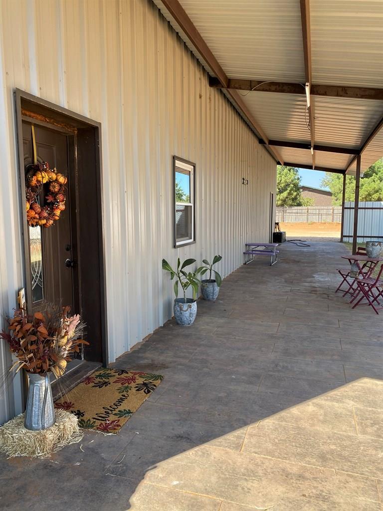 5608 County Rd 1202 - Photo 1