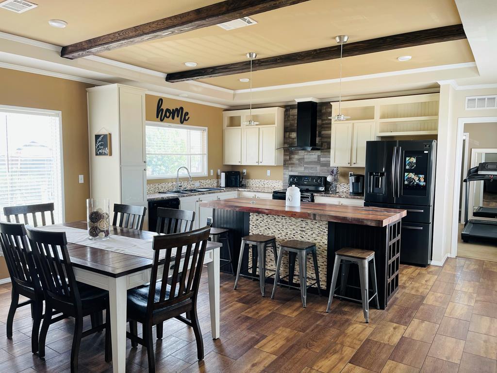 5116 County Rd 1140 - Photo 1