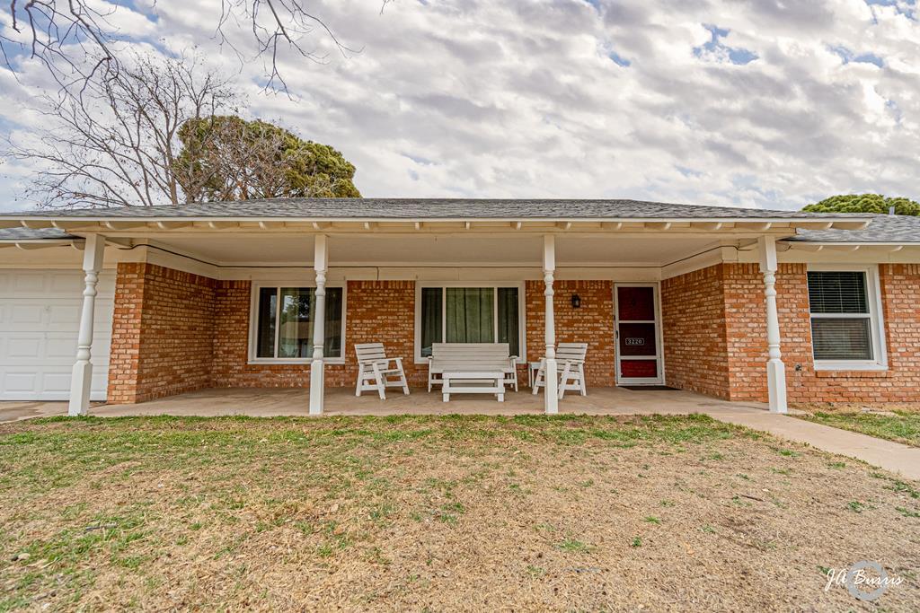 3220 Apperson Dr - Photo 1