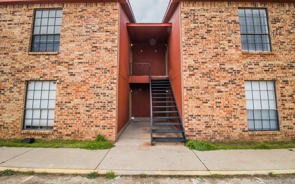 3007 Louisiana Ave - Photo 1