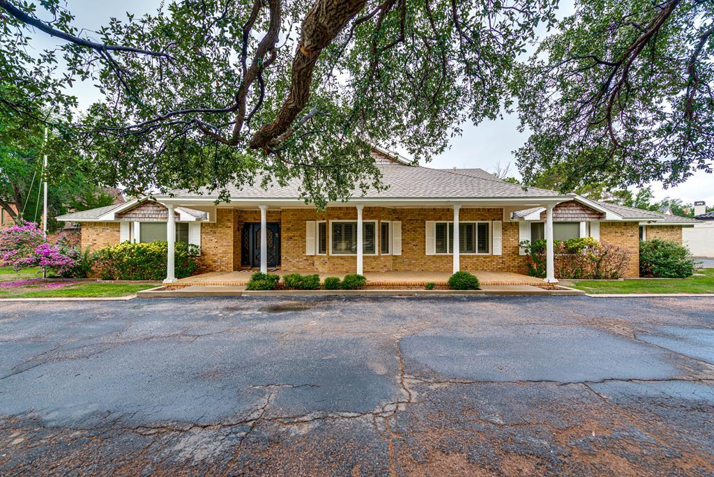 11 Saddle Club Dr - Photo 1