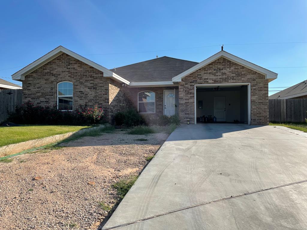 1232 Elm Ave - Photo 1