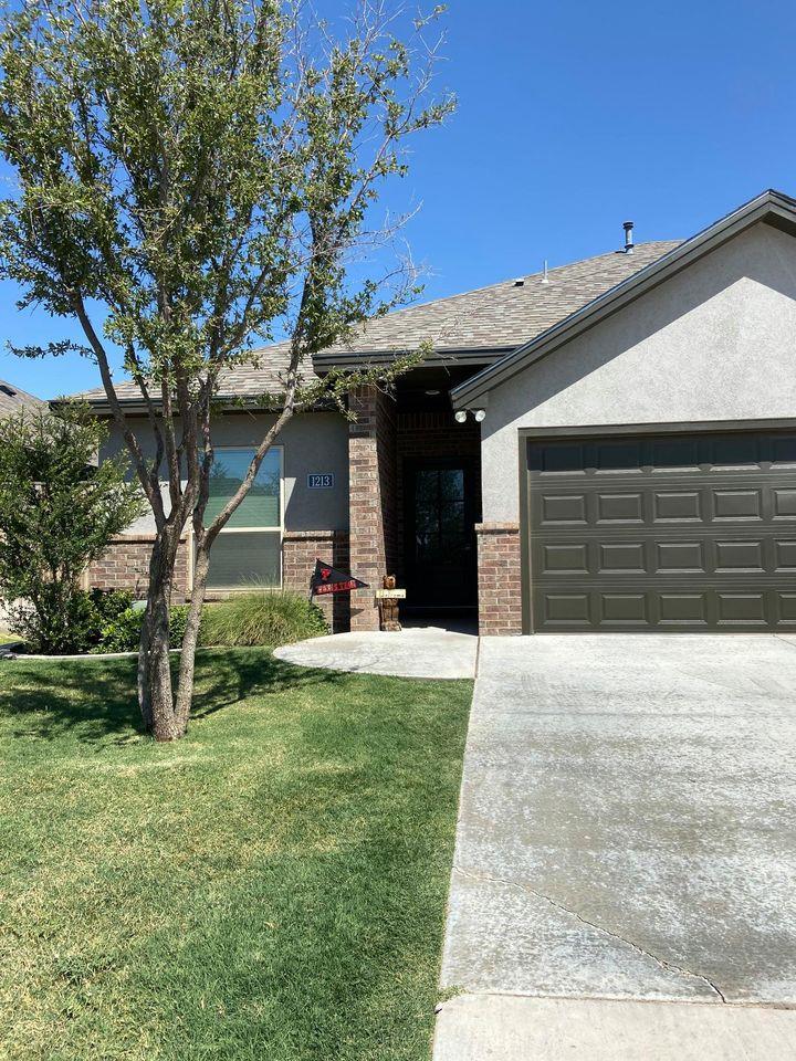 1213 Cedar Creek - Photo 1