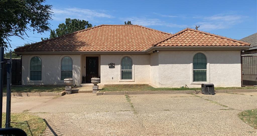 1103 Cuthbert Ave - Photo 1