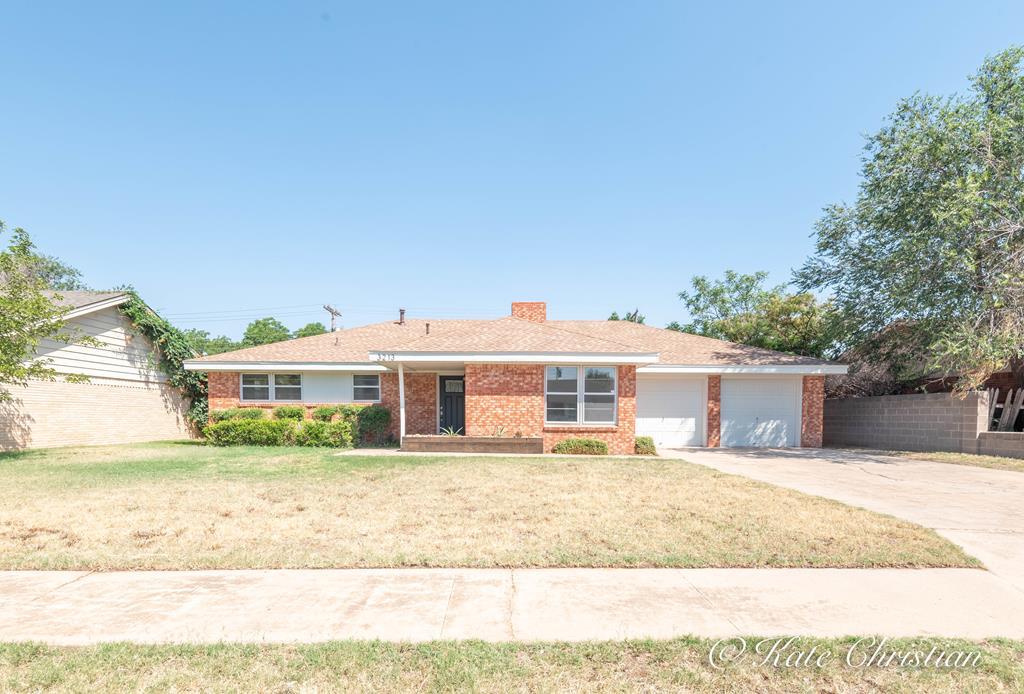 3213 Dengar Ave - Photo 1